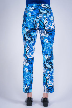 Lisette L Montreal Blue Black Floral Pant.  3" waistband pull on pant. with tummy control panel.  Snug through the stomach hip and thigh.  Slim leg.  Inseam: 28"_59875934601582