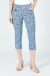 Lisette L Montreal Pebble Capri in Multi.  3" waistband pull on with tummy control.  2 front slash pockets.  Snug through stomach, hip and thigh.  21 1/2" inseam._t_59957312881006