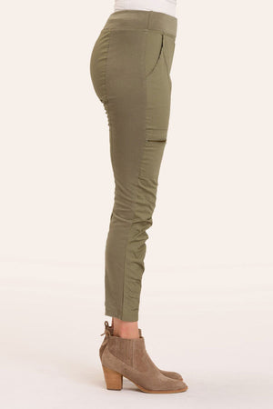 Wearables Malanda Pant in Hillside.  Pull on pant with 2 1/2" jersey elastic waistband.  Poplin body.  2 front slash pockets.  1 single zip front pocket.  Contour seams.  Ruched detail on front leg.  Jersey insets at side.  28" inseam. _61269626421614