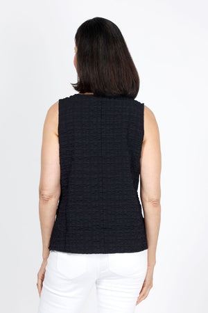 Habitat Pucker Lapped Seam Tank in Black. Crew neck sleevess top with front pieced construction and lapped seam detail. Pucker fabric. Relaxed fit._35322886914248
