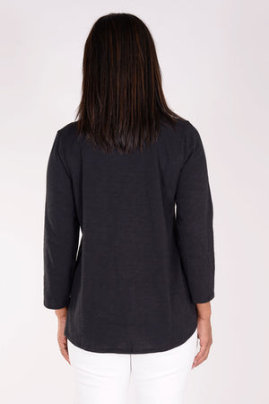 Habitat Pebble Ruched Shirt in Black. Crew neck 3/4 sleeve top with ruched detail down center front. Pebble cotton. Relaxed fit._34314767565000