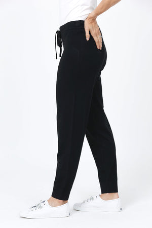 Lolo Luxe Solid Cuffed Jogger in Black. Knit pant with elastic waist and drawstring. Cuffed bottom. Inseam: 29"_34654512251080