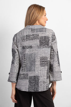 Habitat Organic Swing Shirt in Black & White. Geometric patchwork print. Pointed collar with open neckline. Single novelty button and hidden button placket. Bracelet sleeve with button detail. Curved hem. Relaxed fit._34654933549256