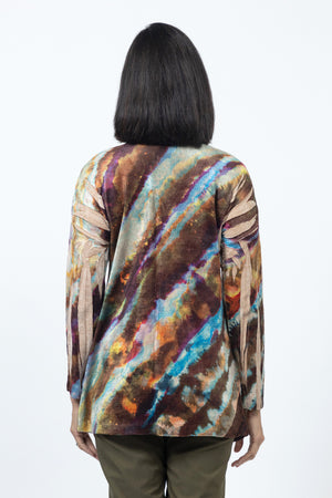 Top Ligne Cosmic Print Open Cardi in Multi. Abstract multi-colored diagonal print. Open front with long sleeves. Screen print allows underneath beige colored base to peek through in spots. 2 front patch pockets. Relaxed fit._34558631084232