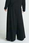 Planet Scuba Single Pleat Pants in Black.  Pull on pant with 1 1/4" waistband elastic in back.  Single inverted pleat on front left leg.  Wide leg.  Inseam: 30"_t_61187572564334