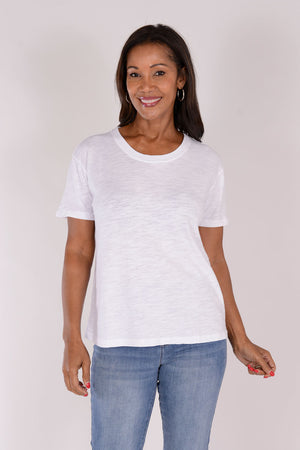 Mododoc Boxy Crew Tee in White. Crew neck short sleeve slub cotton tee with rib trim at neck. Back center seam. Slightly oversized, relaxed fit._34239043928264