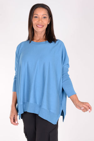 Planet Pima Oversized Crew Sweater in Lake blue. Crew neck sweater with long ribbed sleeves. Rib trim at neck and hem. Side slits. Oversized fit. One sizes fits many._34324330315976