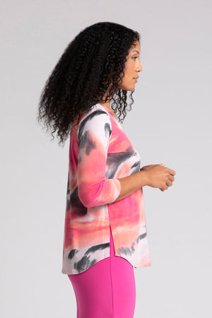 Sympli Go To Classic Relax Print Top in Marble. Shades of pink, black and white swirl print.Modified crew neck 3/4 sleeve relaxed top with curved hem. Side slits. Relaxed fit_34817885765832