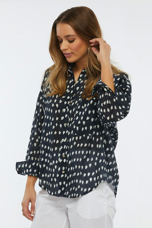 Zaket & Plover Heart Voile shirt in Navy with miniature white hearts. Button down shirt with rounded collar. Long sleeves with button cuff. Drop shoulder. Back yoke. Shirt tail hem. Relaxed fit._34811512619208