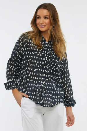 Zaket & Plover Heart Voile shirt in Navy with miniature white hearts.  Button down shirt with rounded collar.  Long sleeves with button cuff.  Drop shoulder.  Back yoke.  Shirt tail hem.  Relaxed fit._34811512651976